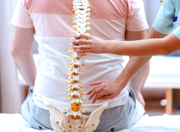 Terapia Bowen in tratamentul scoliozei